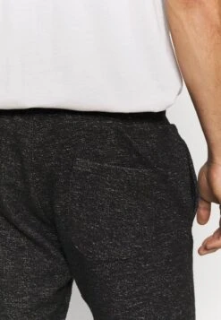 Pier One Shorts - Mottled Black 9 Pier One Shorts - Mottled Black -Pier One 1dd68fefec7447198c6579c3492874a6