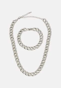 Pier One 2PACK SET - Halskette - Silver-coloured 10 Pier One 2PACK SET - Halskette - Silver-coloured -Pier One 296a5f5eb3774a348421b2255ea9ade4