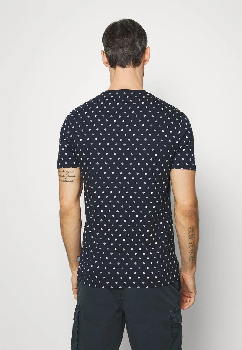 Pier One 3 PACK - T-Shirt Print - White/dark Blue/red 4 Pier One 3 PACK - T-Shirt Print - White/dark Blue/red – Bild 4