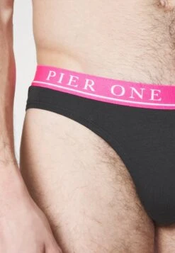 Pier One BRANDED WAISTBAND BRIEFS 3 PACK - Slip - Black 11 Pier One BRANDED WAISTBAND BRIEFS 3 PACK - Slip - Black -Pier One 5e810e5c70554e669daddd4114c5752f