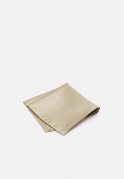 Pier One SET - Einstecktuch - Beige 8 Pier One SET - Einstecktuch - Beige -Pier One 89cc99f7b8b34c698a1159fd2e93e61e