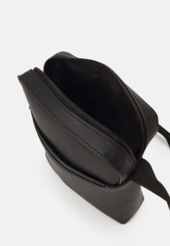 Pier One Umhängetasche - Black 8 Pier One Umhängetasche - Black -Pier One 8fa71f28a06d49cc87901cdc65bc9dd8