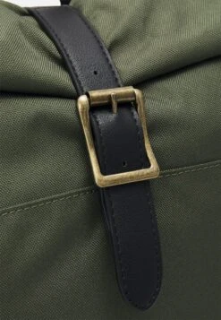 Pier One UNISEX - Tagesrucksack - Green 10 Pier One UNISEX - Tagesrucksack - Green -Pier One 9ebbe8a8f5f5407fbd44fed8f3b717d7