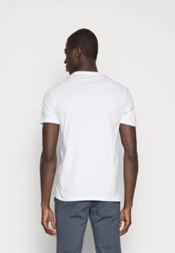 Pier One 3 PACK - T-Shirt Basic - White/black/light Grey 8 Pier One 3 PACK - T-Shirt Basic - White/black/light Grey -Pier One a33337e9993e4d57b40205694f934124