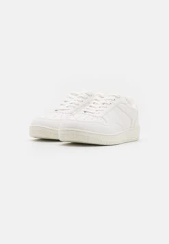 Pier One Sneaker Low - White 7 Pier One Sneaker Low - White -Pier One ae2678cccbe14541a658f9b0794c884e
