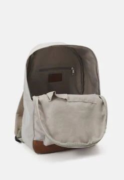 Pier One UNISEX - Tagesrucksack - Beige 8 Pier One UNISEX - Tagesrucksack - Beige -Pier One c28c9506ad6d4524a2e21ccb08239fbc