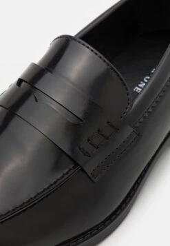 Pier One Slipper - Black 11 Pier One Slipper - Black -Pier One c5e34df4ddc54faea70ae060d15a9786