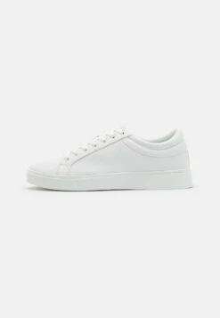 Pier One UNISEX - Sneaker Low - White