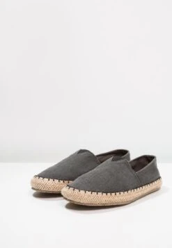 Pier One Espadrille - Grey 8 Pier One Espadrille - Grey -Pier One d3f6d93cf6a84c038fa1e85511b70aa4