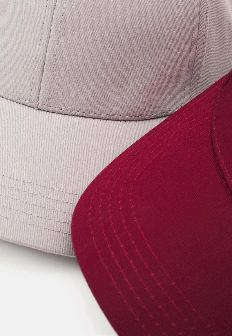 Pier One UNISEX 2 PACK - Cap - Light Grey/berry 4 Pier One UNISEX 2 PACK - Cap - Light Grey/berry – Bild 4