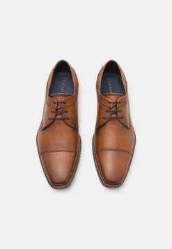 Pier One LEATHER - Schnürer - Cognac -Pier One e2dbcb0ec15140c684bc48bc4b08f9e5